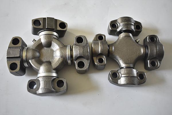 山推平地机传动轴十字轴